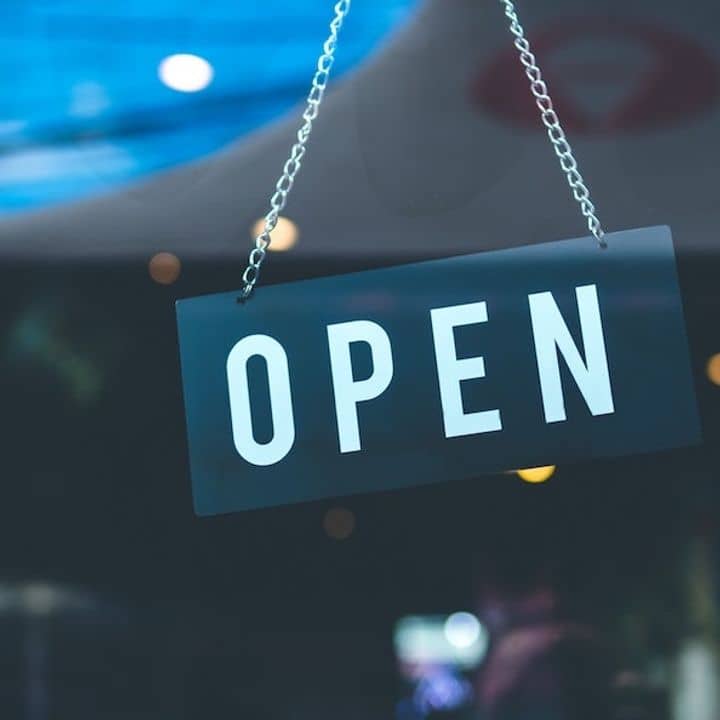 Paseo Outlets specialty stores